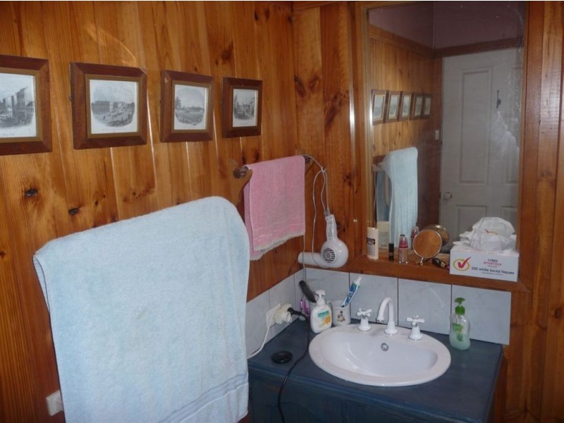 438 Bells Line of Road, Kurmond NSW 2757