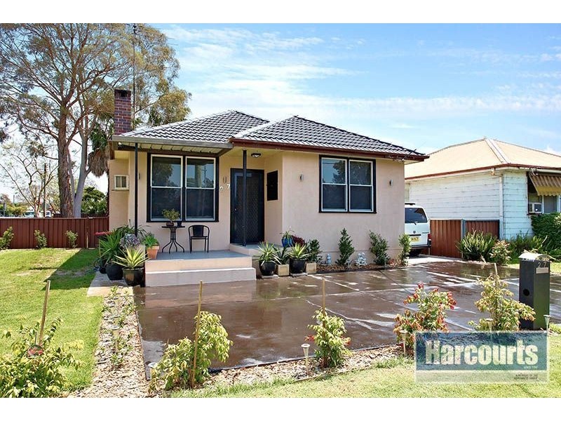 27 Bourke Street, Richmond NSW 2753