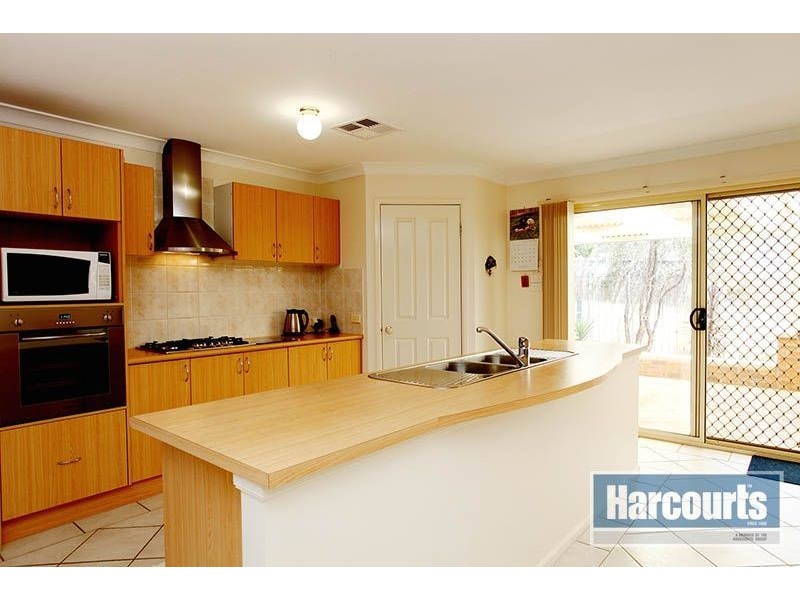 25 Apache Grove, Stanhope Gardens NSW 2768