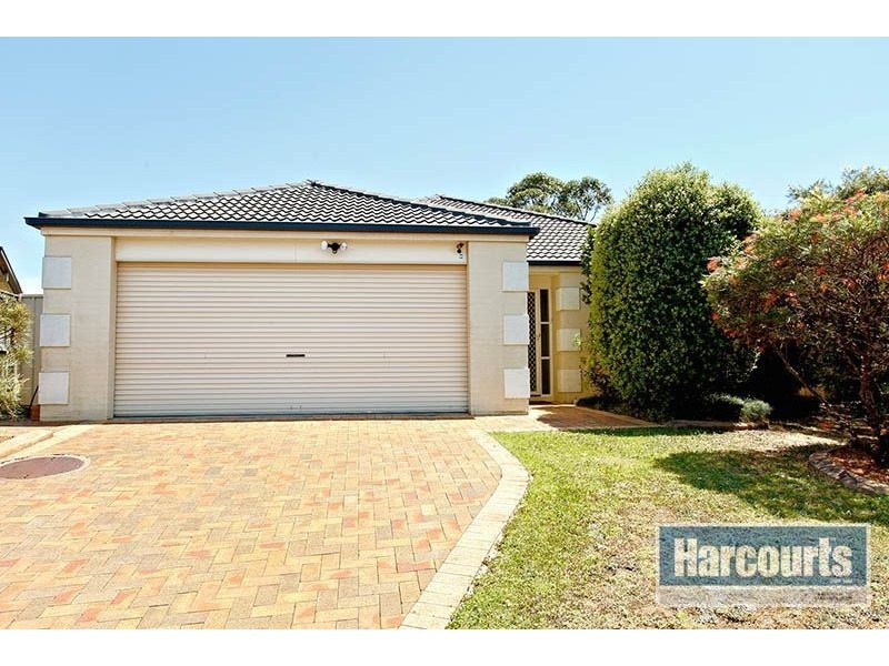 25 Apache Grove, Stanhope Gardens NSW 2768