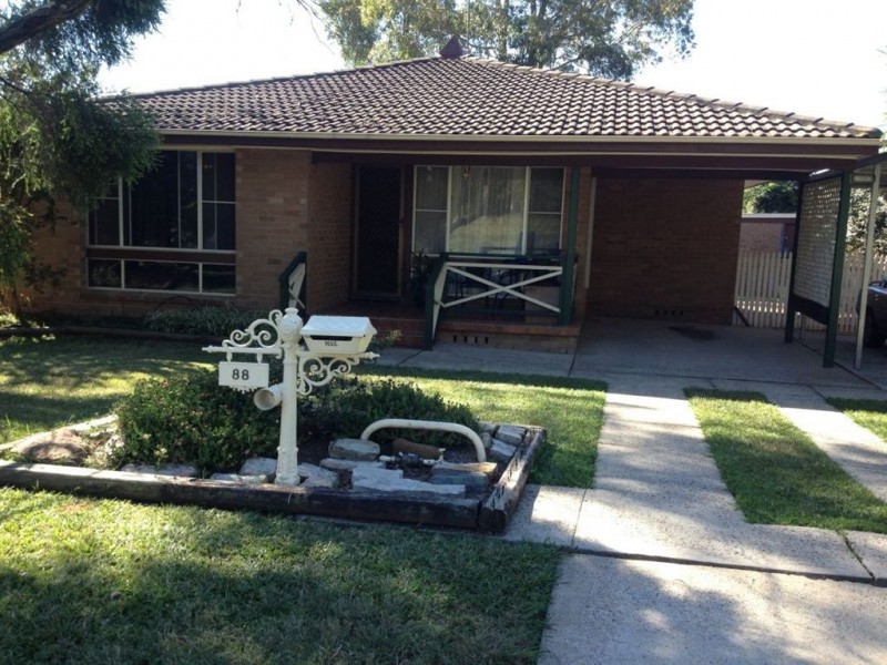 88 Woods Road, South Windsor NSW 2756