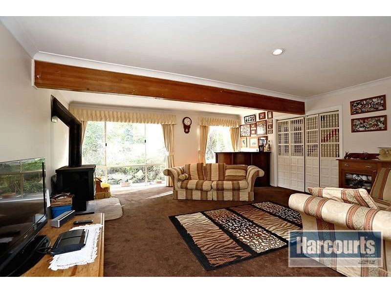 17 Waratah Street, Bowen Mountain NSW 2753