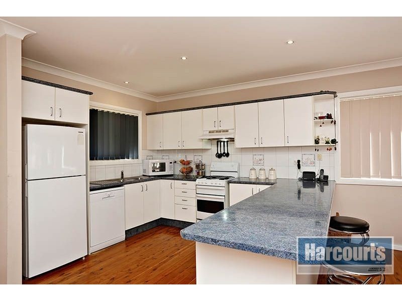 18 Erina Place, South Windsor NSW 2756