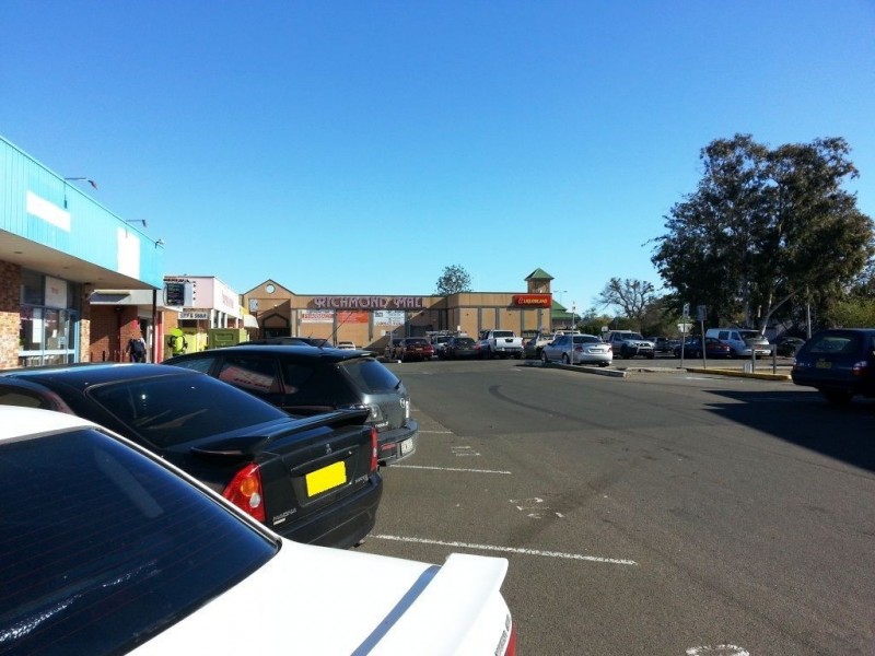 6/9 West Market Street, Richmond NSW 2753