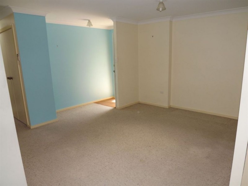 72 John Tebbutt Place, Richmond NSW 2753