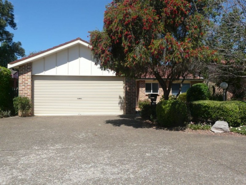 72 John Tebbutt Place, Richmond NSW 2753