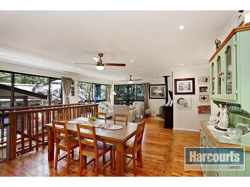 12 Currawong Crescent, Bowen Mountain NSW 2753