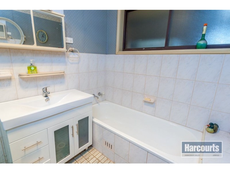 34 Redhouse Crescent, Mcgraths Hill NSW 2756