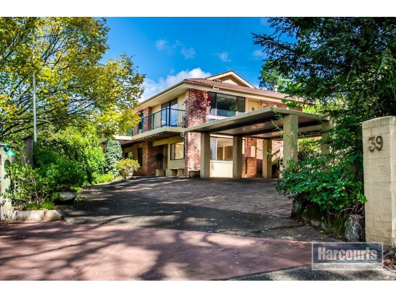 39 Warks Hill Road, Kurrajong Heights NSW 2758