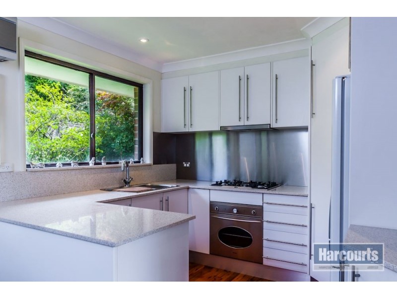 39 Warks Hill Road, Kurrajong Heights NSW 2758