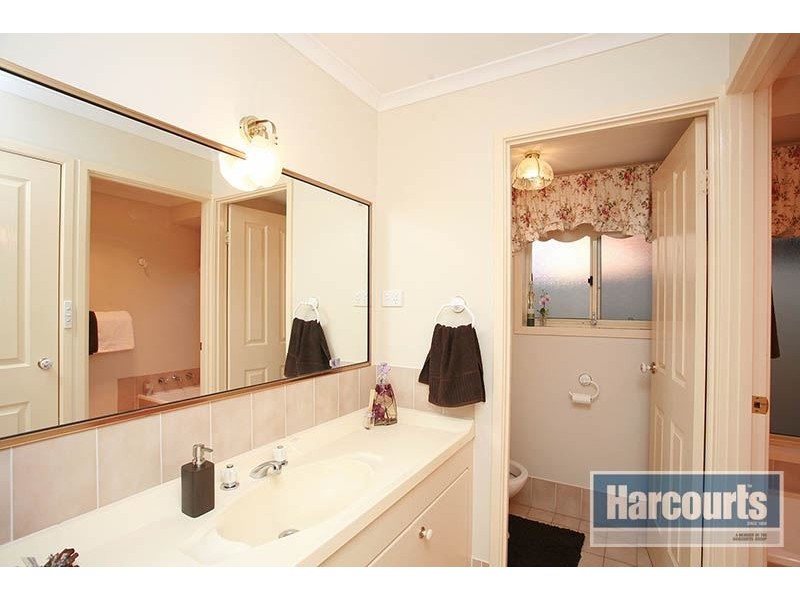 8 Newmarch Place, Bligh Park NSW 2756