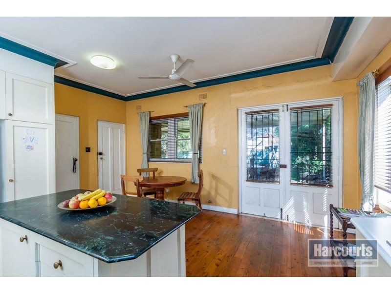 34 Hawkesbury Valley Way, Windsor NSW 2756