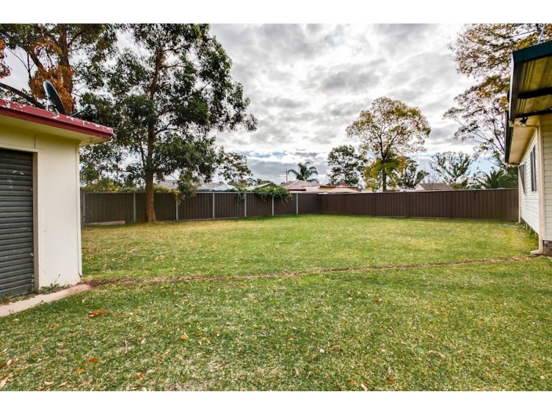 261 Popondetta Road, Blackett NSW 2770
