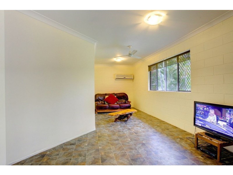 6 Linum Court, Bushland Beach QLD 4818