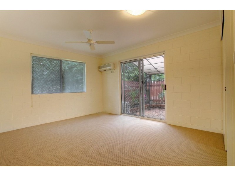 6 Linum Court, Bushland Beach QLD 4818