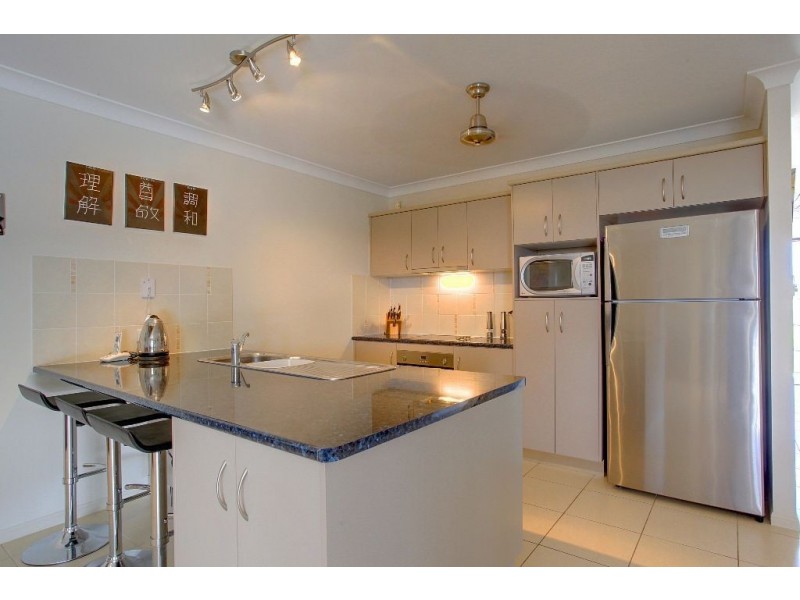 1 Mentmore Court, Bushland Beach QLD 4818