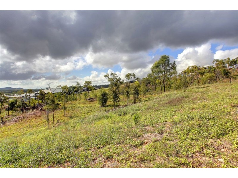 30 Minstrel Court, Bushland Beach QLD 4818