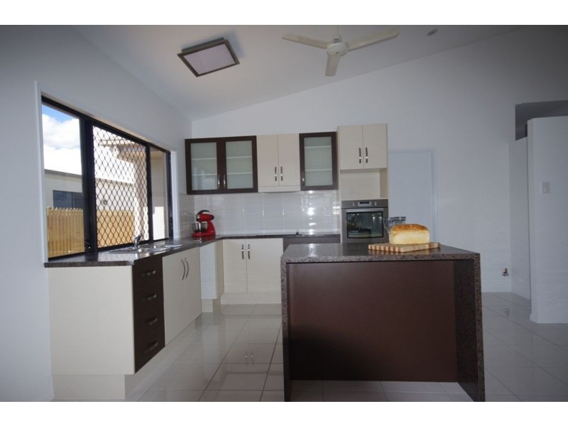 7 Wenlock Street, Rasmussen QLD 4815