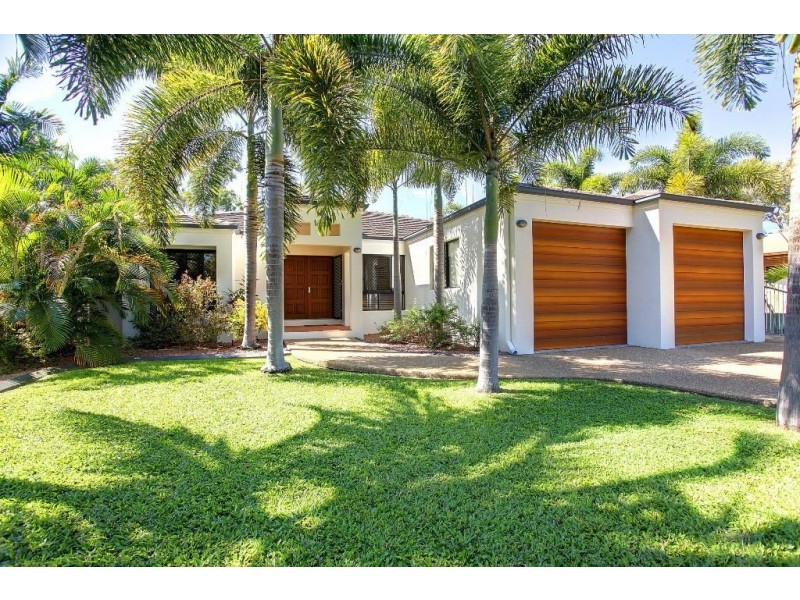 3 Coolan Court, Bushland Beach QLD 4818