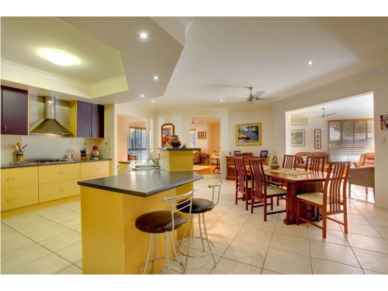3 Coolan Court, Bushland Beach QLD 4818