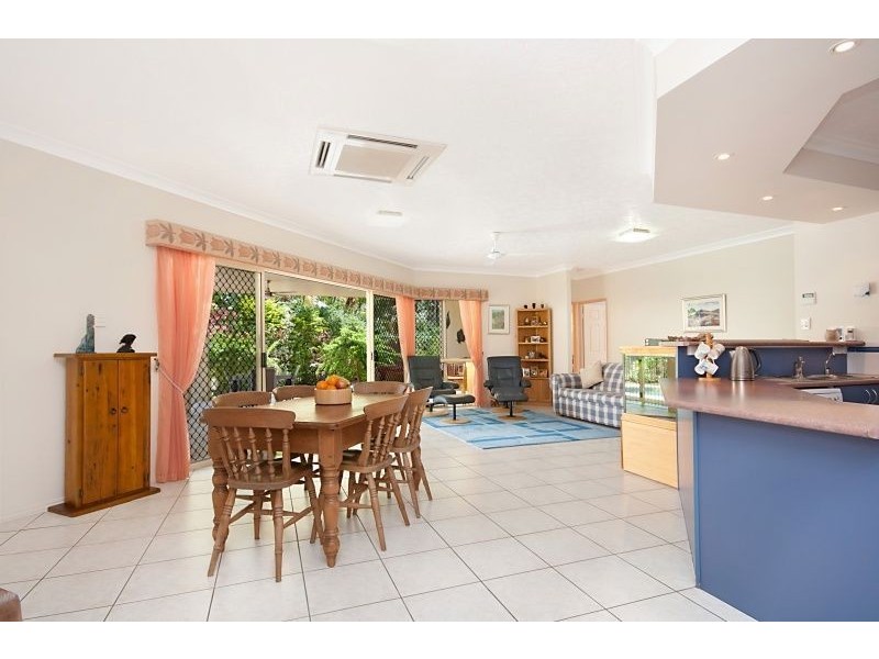 51 Waterview Drive, Bushland Beach QLD 4818