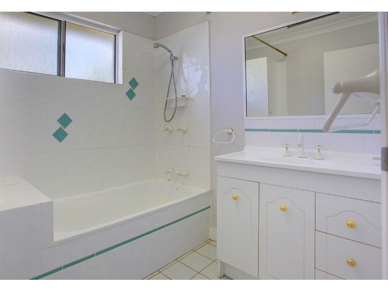 12 Hansen Court, Deeragun QLD 4818