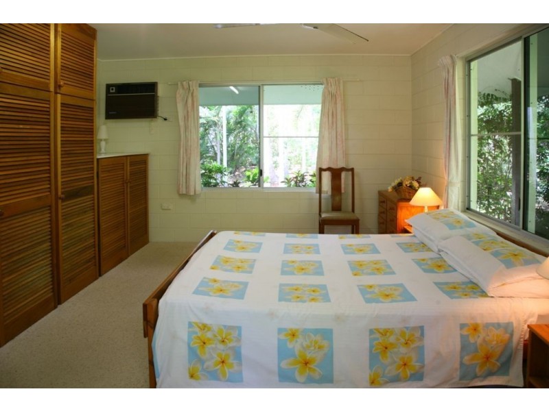 Lot 3/20 Duggan Drive, Alligator Creek QLD 4816