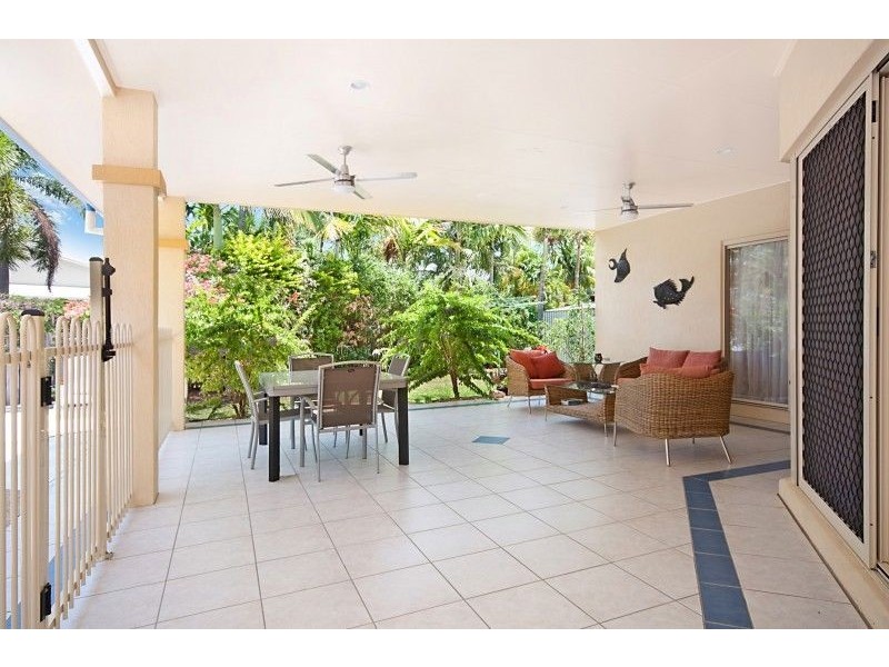 51 Waterview Drive, Bushland Beach QLD 4818