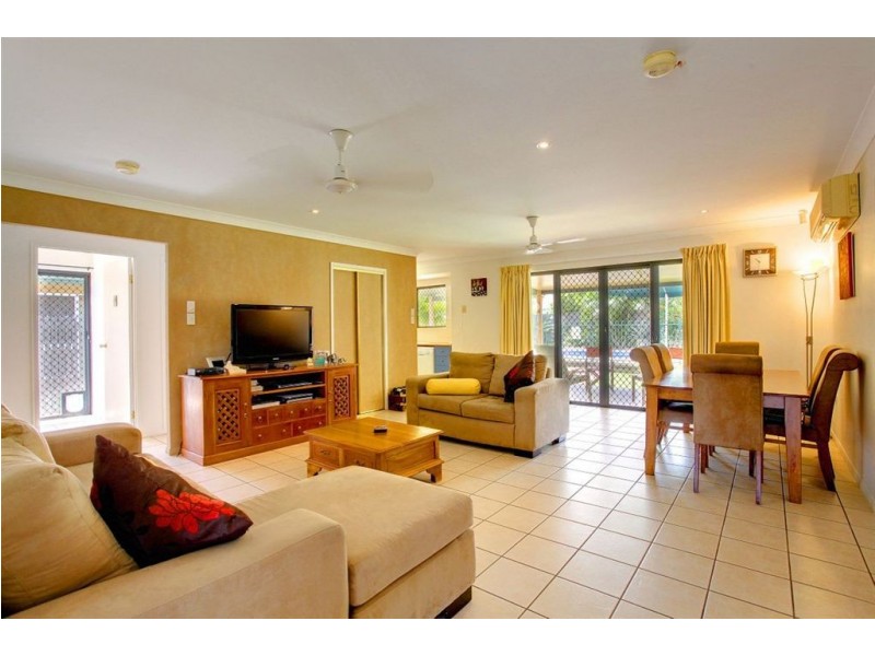 61 Greenwood Drive, Kirwan QLD 4817