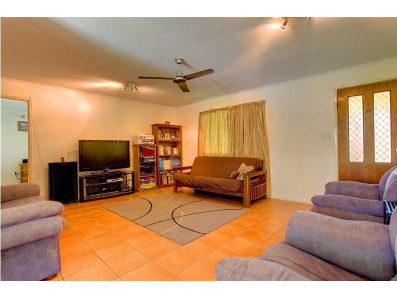 33 Thunderbolt Drive, Oak Valley QLD 4811