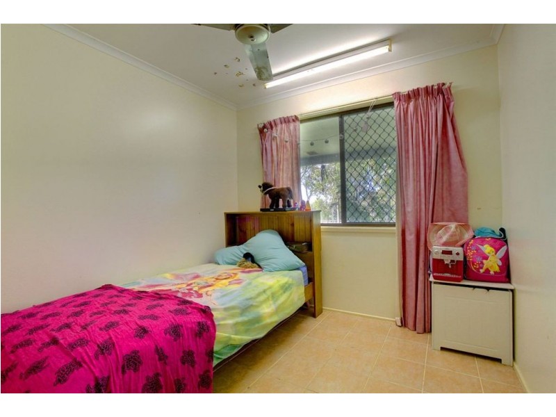 33 Thunderbolt Drive, Oak Valley QLD 4811