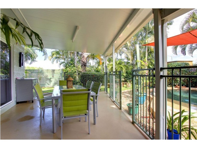 4 Whitsunday Drive, Kirwan QLD 4817