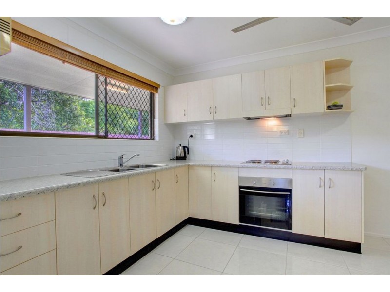 36 Manuka Court, Bushland Beach QLD 4818