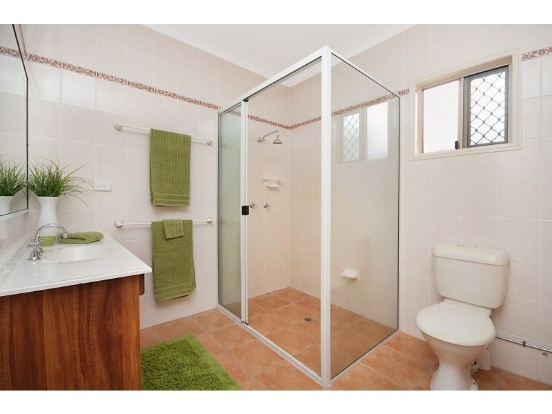 38 Pacific Avenue, Bushland Beach QLD 4818