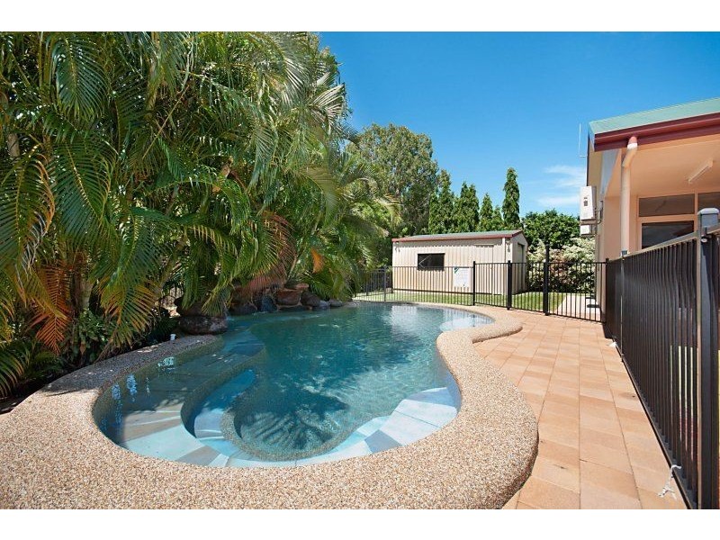 38 Pacific Avenue, Bushland Beach QLD 4818