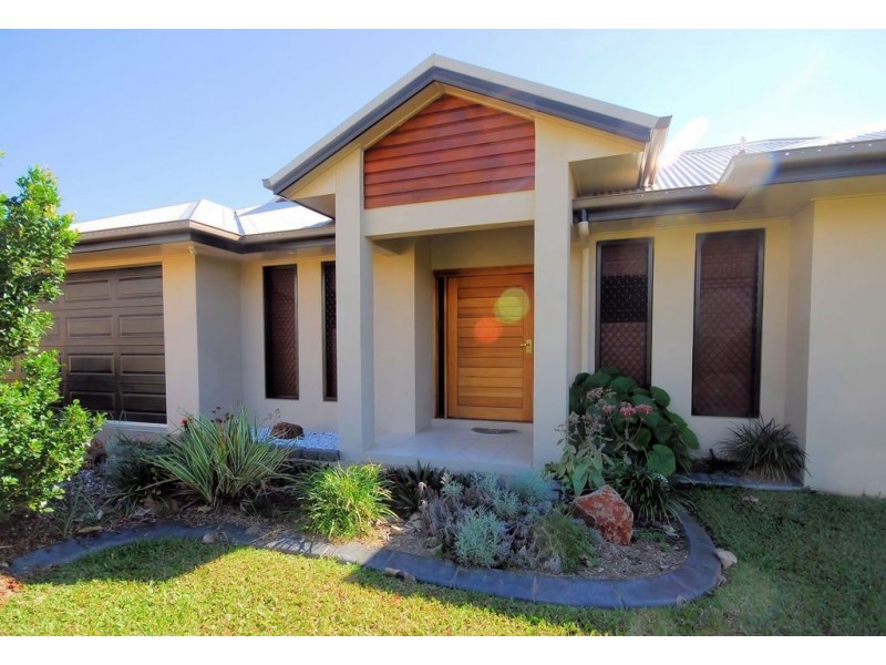 105 Shutehaven Circuit, Bushland Beach QLD 4818