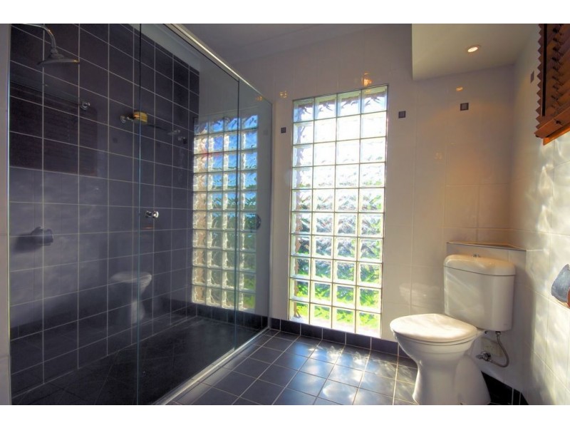 10 Kiandra Place, Mount Louisa QLD 4814