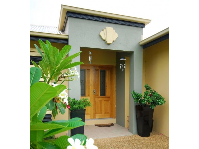 6 Medinah Court, Balgal Beach QLD 4816