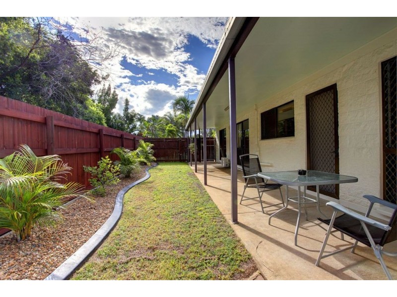 36 Manuka Court, Bushland Beach QLD 4818