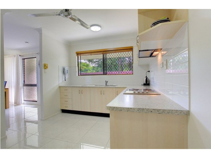 36 Manuka Court, Bushland Beach QLD 4818