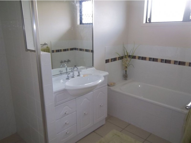 68 Woodwark Drive, Bushland Beach QLD 4818