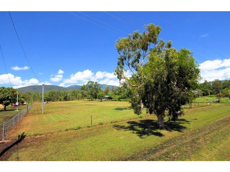 92 Mystic Avenue, Balgal Beach QLD 4816