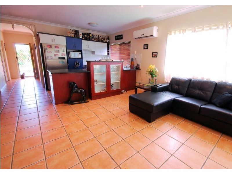 2 Fantail Court, Douglas QLD 4814