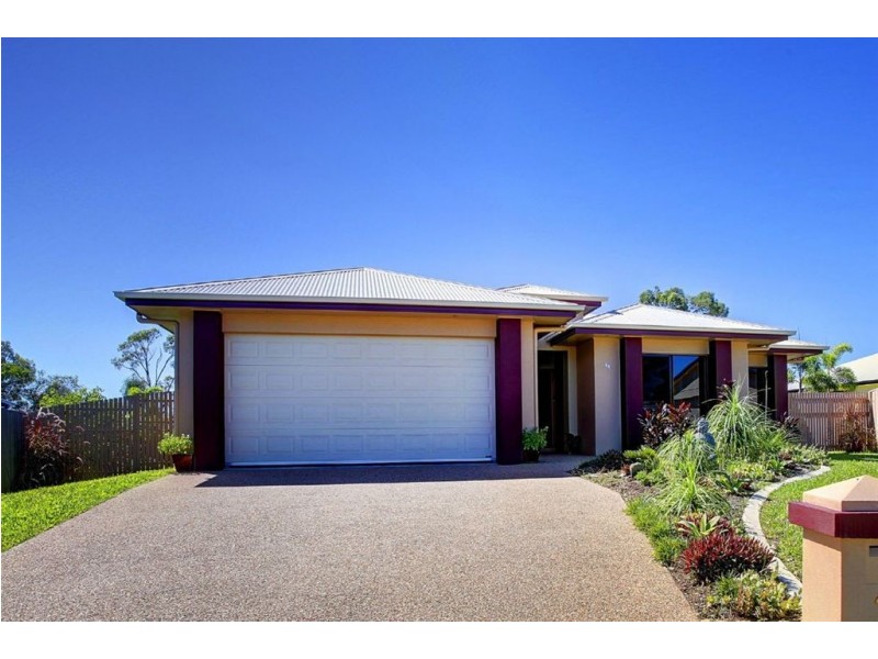 44 Dungurra Place, Bushland Beach QLD 4818
