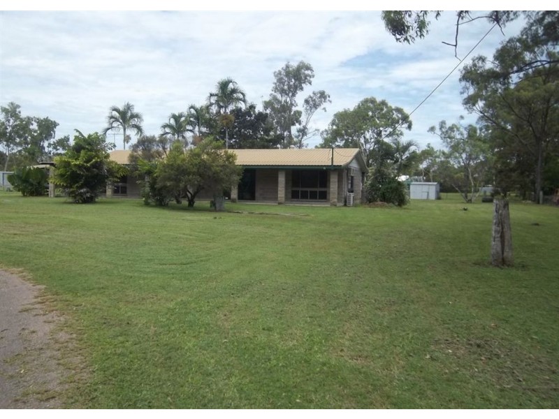 75 Mount Low Parkway, Bushland Beach QLD 4818