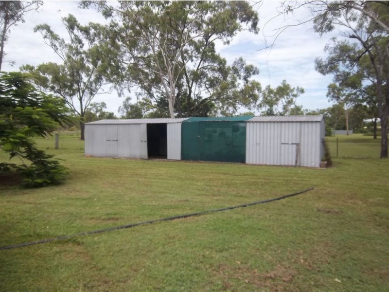 75 Mount Low Parkway, Bushland Beach QLD 4818