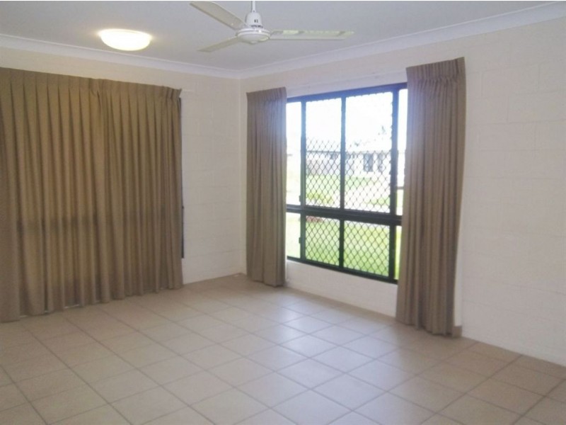 6 Heathcote Court, Deeragun QLD 4818