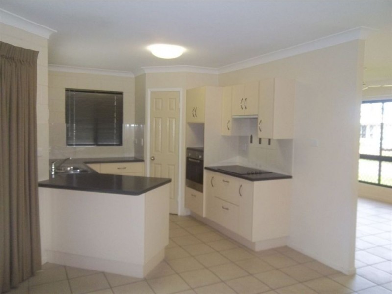 6 Heathcote Court, Deeragun QLD 4818