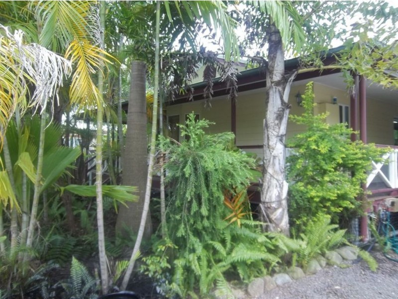 12 Borton Street, Balgal Beach QLD 4816