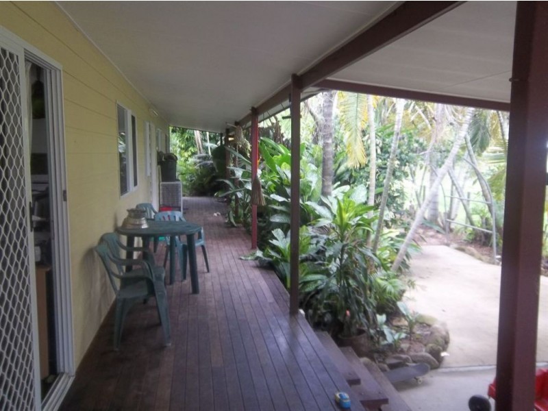 12 Borton Street, Balgal Beach QLD 4816
